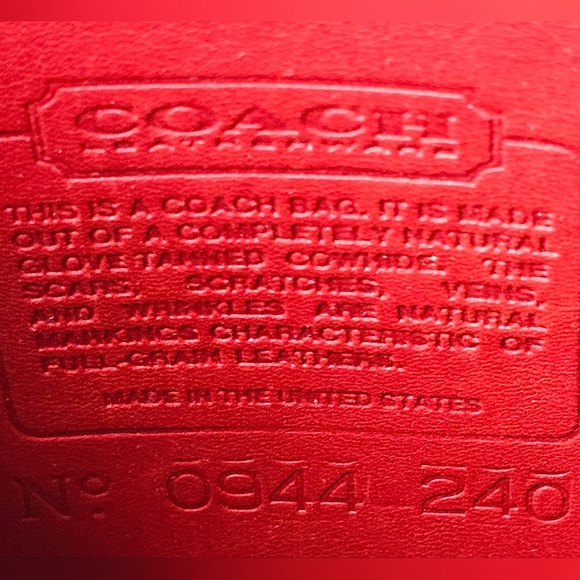 Vintage Coach Lindsay Crossbody Shoulder Bag 9888 (Red!) - Picture 15 of 15